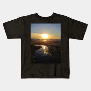 Reflections on Yachats Beach Kids T-Shirt